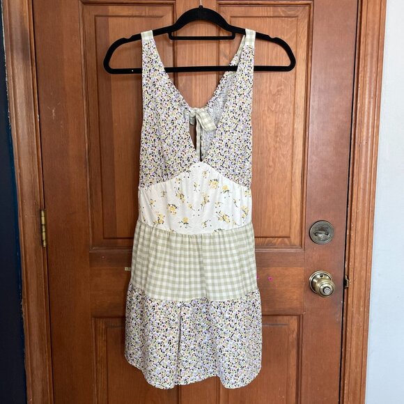 ASOS Design Maternity Mixed Print Tiered Smock Playsuit With Tie Back Detail SZ - Picture 4 of 12